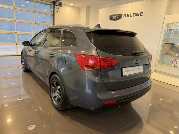 Kia Ceed II Рестайлинг с пробегом 2018 года, цена 1 290 000 рублей, 230610 км, универсал, Автокод Объявления