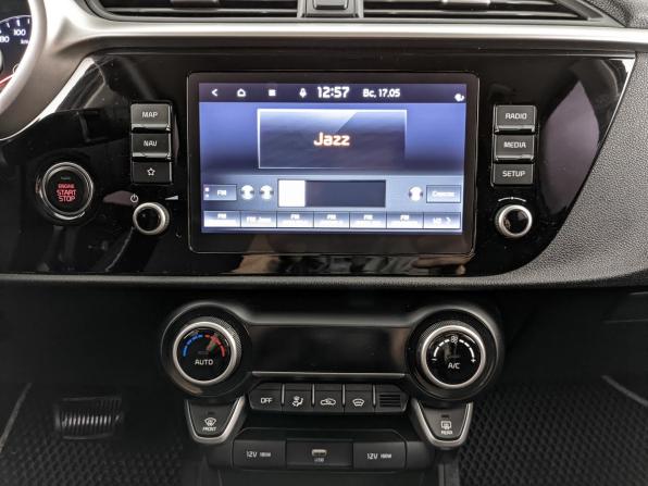Kia Rio IV Рестайлинг с пробегом 2021 года, цена 1 650 000 рублей, 109420 км, седан, Автокод Объявления