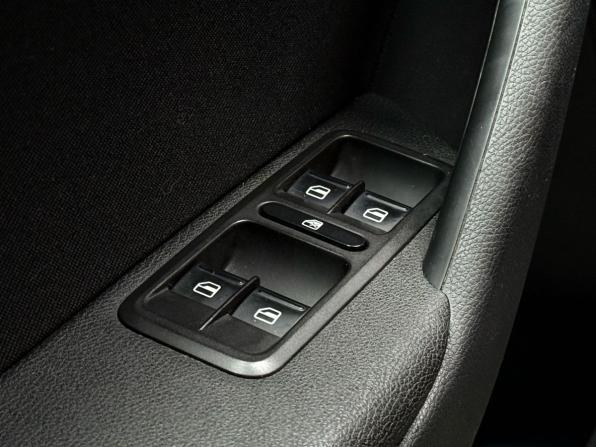 Skoda Yeti I с пробегом 2010 года, цена 899 000 рублей, 257799 км, внедорожник, Автокод Объявления