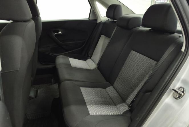 Volkswagen Polo V с пробегом 2011 года, цена 599 000 рублей, 197565 км, седан, Автокод Объявления
