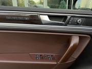 Volkswagen Touareg II Рестайлинг Екатеринбург  - изображение 46