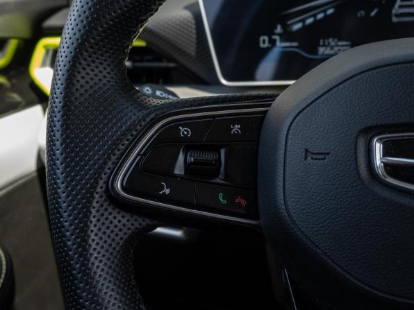 Geely Coolray I Рестайлинг с пробегом 2023 года, цена 2 150 000 рублей, 35620 км, внедорожник, Автокод Объявления