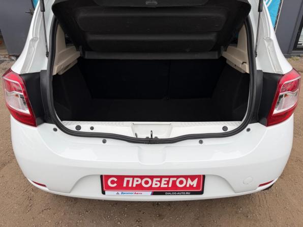 Renault Sandero II с пробегом 2014 года, цена 689 000 рублей, 171172 км, хэтчбек, Автокод Объявления