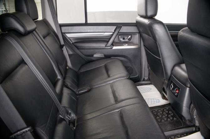 Mitsubishi Pajero IV Рестайлинг 1 с пробегом 2012 года, цена 2 149 000 рублей, 195256 км, внедорожник, Автокод Объявления