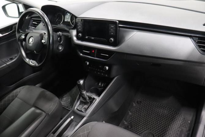 Skoda Rapid II с пробегом 2021 года, цена 1 387 000 рублей, 125472 км, лифтбек, Автокод Объявления