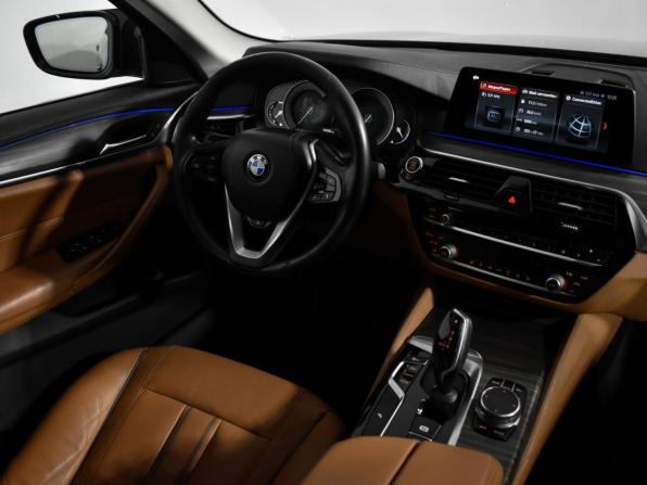 BMW 5 серии VII (G30/G31/G38) с пробегом 2017 года, цена 2 430 000 рублей, 197691 км, седан, Автокод Объявления