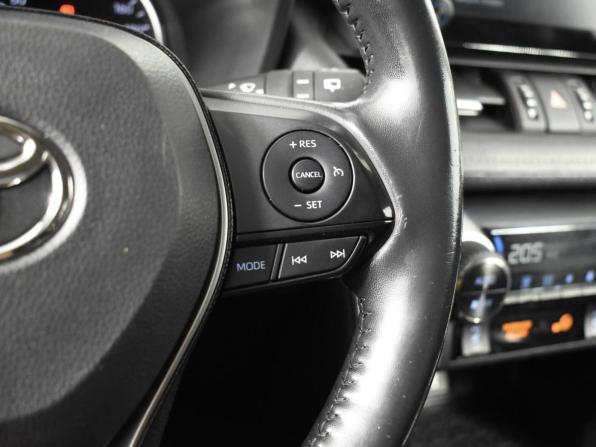 Toyota RAV4 V (XA50) с пробегом 2021 года, цена 2 570 100 рублей, 124741 км, внедорожник, Автокод Объявления