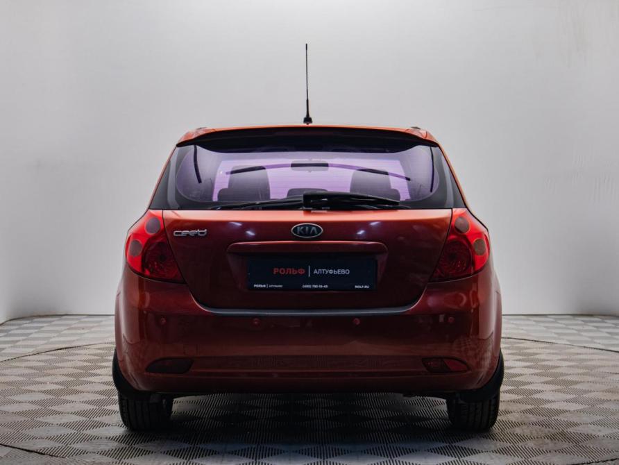 Kia Ceed I Москва  - изображение 4