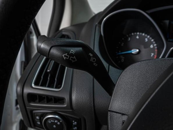 Ford Focus III Рестайлинг с пробегом 2016 года, цена 1 085 000 рублей, 206585 км, хэтчбек, Автокод Объявления