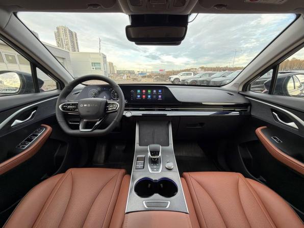 Omoda C5 I с пробегом 2023 года, цена 1 575 000 рублей, 53000 км, внедорожник, Автокод Объявления
