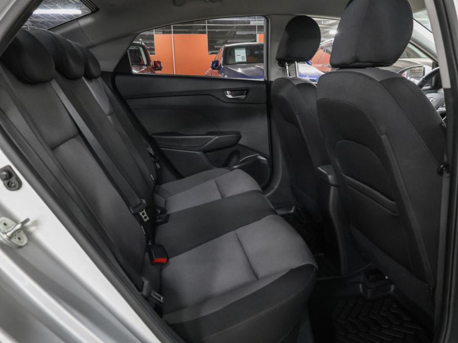 Hyundai Solaris II Москва  - изображение 13