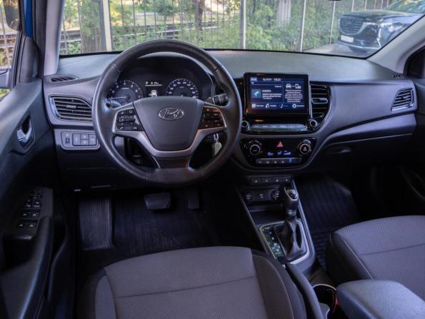 Hyundai Solaris II Рестайлинг с пробегом 2020 года, цена 1 659 000 рублей, 135850 км, седан, Автокод Объявления