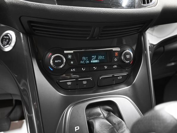 Ford Kuga II с пробегом 2014 года, цена 1 295 000 рублей, 169468 км, внедорожник, Автокод Объявления