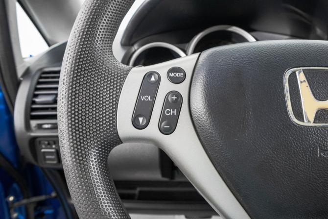 Honda Jazz I Рестайлинг с пробегом 2006 года, цена 599 000 рублей, 196200 км, хэтчбек, Автокод Объявления