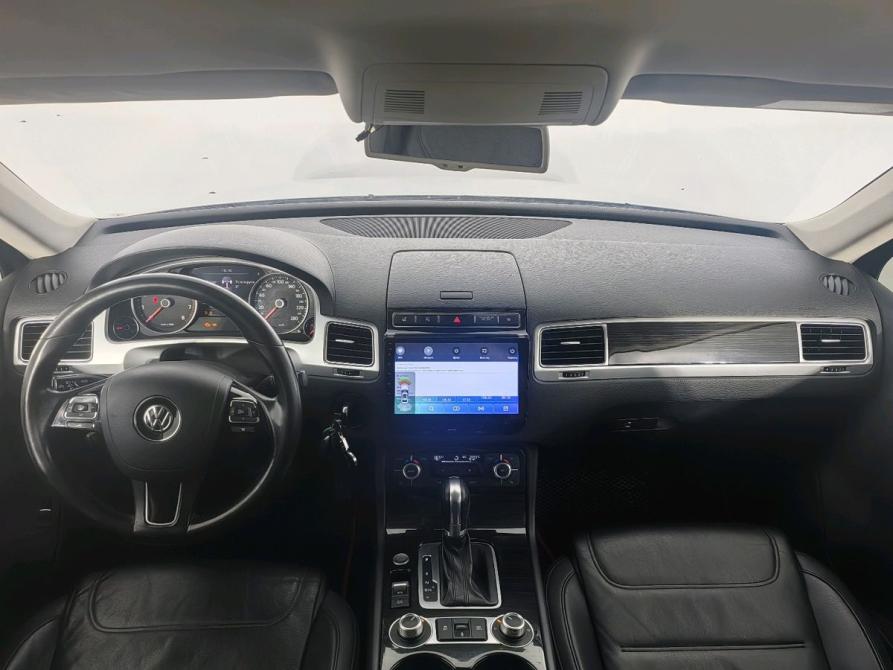 Volkswagen Touareg II Рестайлинг Санкт-Петербург  - изображение 12