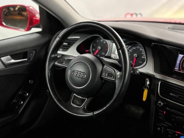 Audi A4 IV (B8) Рестайлинг с пробегом 2013 года, цена 1 299 000 рублей, 227000 км, седан, Автокод Объявления