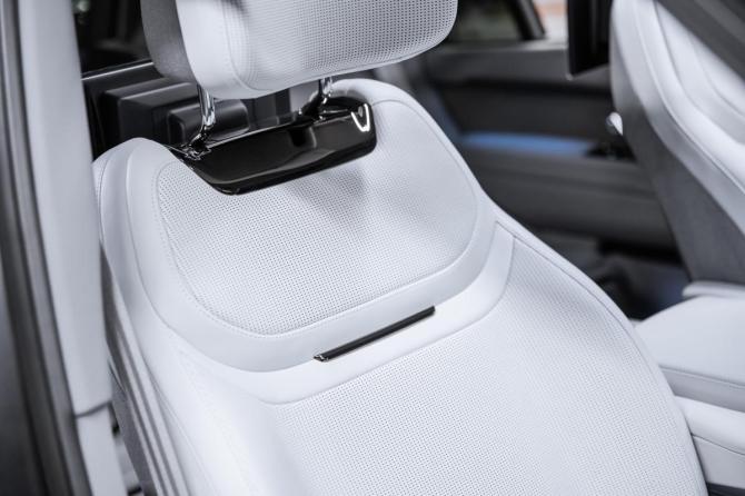Новый Land Rover Range Rover V 2025 года, цена 35 500 000 рублей, внедорожник, Автокод Объявления