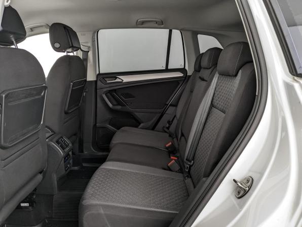 Volkswagen Tiguan II с пробегом 2020 года, цена 2 385 000 рублей, 111039 км, внедорожник, Автокод Объявления