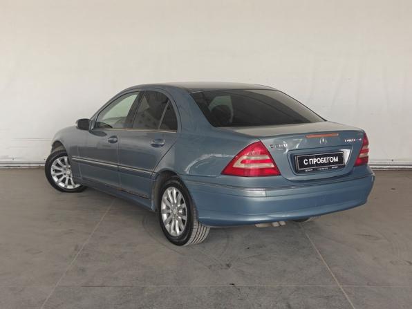 Mercedes-Benz C-Класс II (W203) с пробегом 2004 года, цена 593 000 рублей, 302194 км, седан, Автокод Объявления