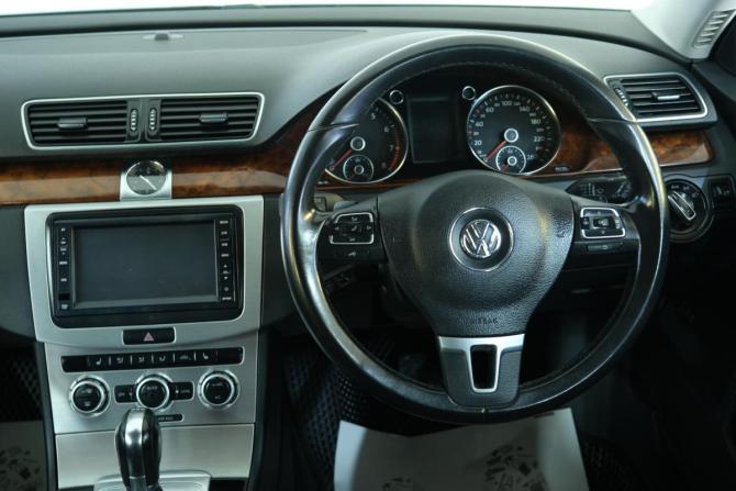 Volkswagen Passat B7 с пробегом 2012 года, цена 1 239 000 рублей, 100000 км, универсал, Автокод Объявления