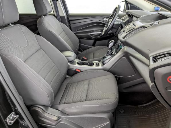 Ford Kuga II с пробегом 2015 года, цена 1 545 000 рублей, 77992 км, внедорожник, Автокод Объявления