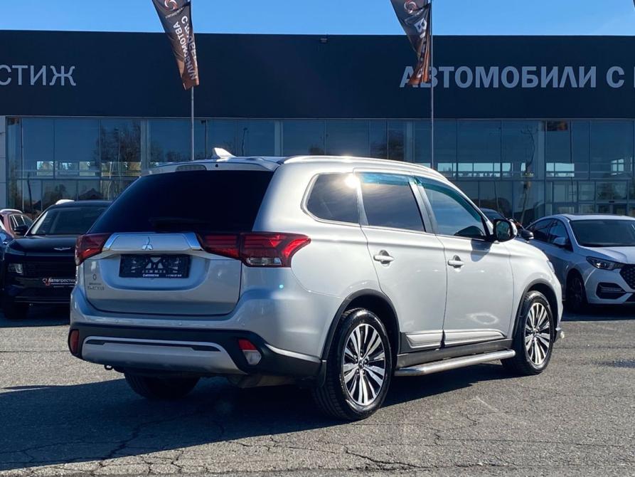 Mitsubishi Outlander III Рестайлинг 3 Пермь  - изображение 5