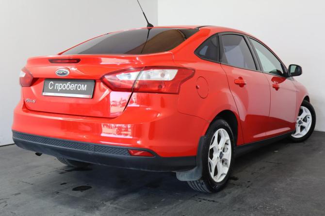Ford Focus III с пробегом 2013 года, цена 649 000 рублей, 200000 км, седан, Автокод Объявления
