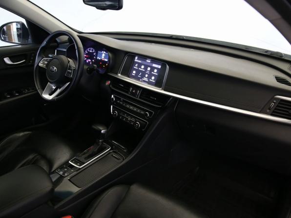 Kia Optima IV Рестайлинг с пробегом 2018 года, цена 1 250 000 рублей, 250000 км, седан, Автокод Объявления