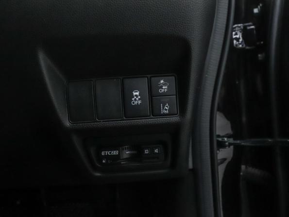 Honda Stepwgn V Рестайлинг с пробегом 2021 года, цена 2 599 000 рублей, 37604 км, минивэн, Автокод Объявления