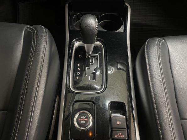 Mitsubishi Outlander III Рестайлинг 3 с пробегом 2021 года, цена 2 499 000 рублей, 137135 км, внедорожник, Автокод Объявления