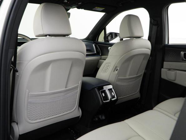 Kia Sorento IV Рестайлинг с пробегом 2024 года, цена 5 595 055 рублей, 12710 км, внедорожник, Автокод Объявления