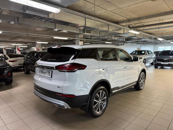 Geely Atlas Pro с пробегом 2023 года, цена 2 190 000 рублей, 24000 км, внедорожник, Автокод Объявления