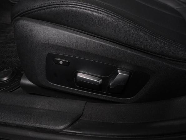 BMW 3 серии VII (G2x) с пробегом 2019 года, цена 3 450 000 рублей, 90993 км, седан, Автокод Объявления