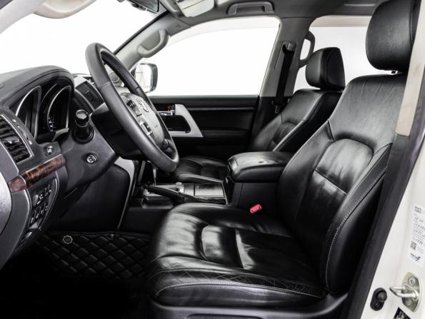 Toyota Land Cruiser 200 Series Рестайлинг 1 с пробегом 2014 года, цена 3 299 000 рублей, 259355 км, внедорожник, Автокод Объявления
