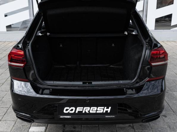 Volkswagen Polo VI с пробегом 2020 года, цена 1 680 000 рублей, 143211 км, лифтбек, Автокод Объявления