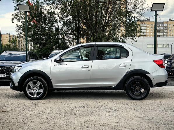 Renault Logan II Рестайлинг с пробегом 2022 года, цена 1 099 000 рублей, 75893 км, седан, Автокод Объявления