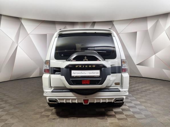Mitsubishi Pajero IV Рестайлинг 2 с пробегом 2019 года, цена 3 599 000 рублей, 38328 км, внедорожник, Автокод Объявления