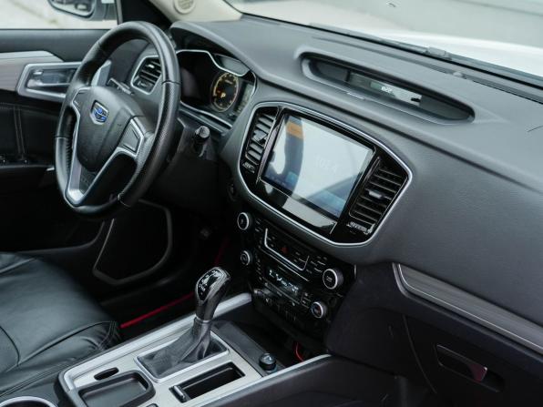 Geely Emgrand X7 I Рестайлинг 2 с пробегом 2019 года, цена 1 095 000 рублей, 121748 км, внедорожник, Автокод Объявления