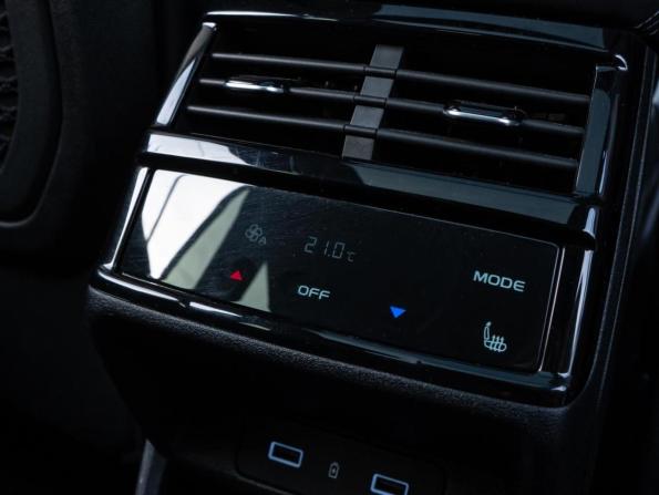 Geely Monjaro I с пробегом 2023 года, цена 3 420 000 рублей, 51836 км, внедорожник, Автокод Объявления