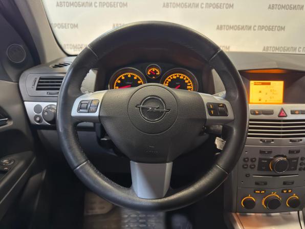 Opel Astra H Рестайлинг с пробегом 2011 года, цена 569 000 рублей, 136725 км, универсал, Автокод Объявления