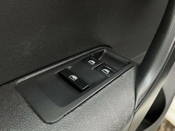 Volkswagen Polo V с пробегом 2011 года, цена 576 160 рублей, 201337 км, седан, Автокод Объявления