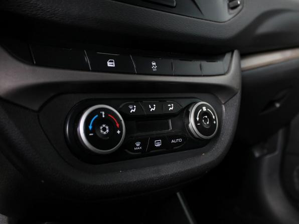 Lada (ВАЗ) Vesta I с пробегом 2017 года, цена 727 000 рублей, 273156 км, седан, Автокод Объявления