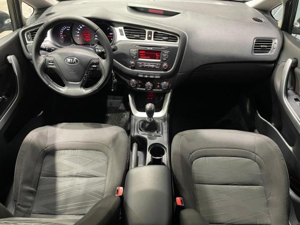 Kia Ceed II с пробегом 2012 года, цена 795 000 рублей, 123856 км, хэтчбек, Автокод Объявления