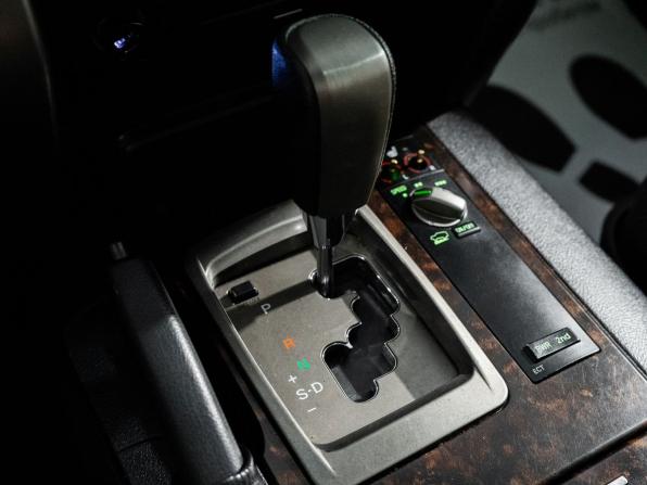 Toyota Land Cruiser 200 Series с пробегом 2008 года, цена 2 600 000 рублей, 324581 км, внедорожник, Автокод Объявления