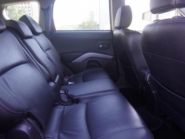 Mitsubishi Outlander II Рестайлинг с пробегом 2010 года, цена 1 000 000 рублей, 202708 км, внедорожник, Автокод Объявления