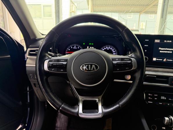 Kia K5 III с пробегом 2021 года, цена 2 370 000 рублей, 129600 км, седан, Автокод Объявления
