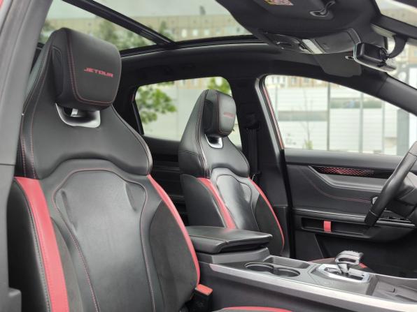 JETOUR DASHING I с пробегом 2024 года, цена 1 825 000 рублей, 48434 км, внедорожник, Автокод Объявления