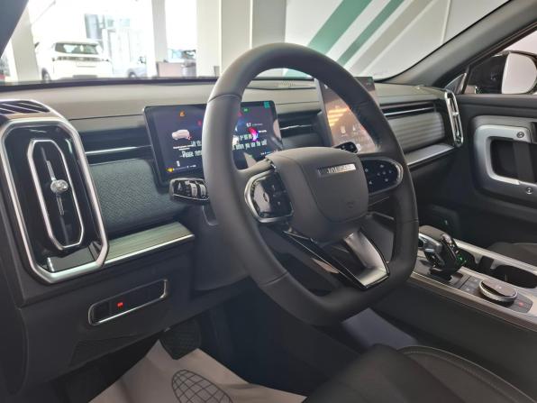 Jaecoo J7 I Рестайлинг с пробегом 2026 года, цена 2 499 000 рублей, 6 км, внедорожник, Автокод Объявления