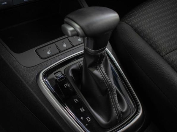 Kia Rio IV Рестайлинг с пробегом 2021 года, цена 1 870 000 рублей, 56000 км, хэтчбек, Автокод Объявления