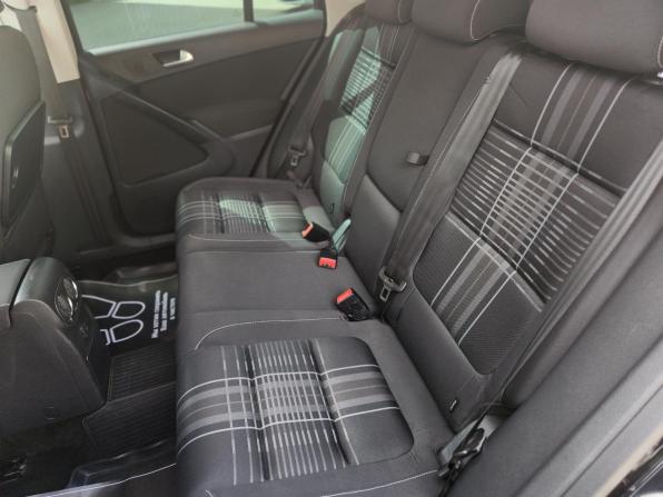 Volkswagen Tiguan I Рестайлинг с пробегом 2016 года, цена 1 725 000 рублей, 140000 км, внедорожник, Автокод Объявления